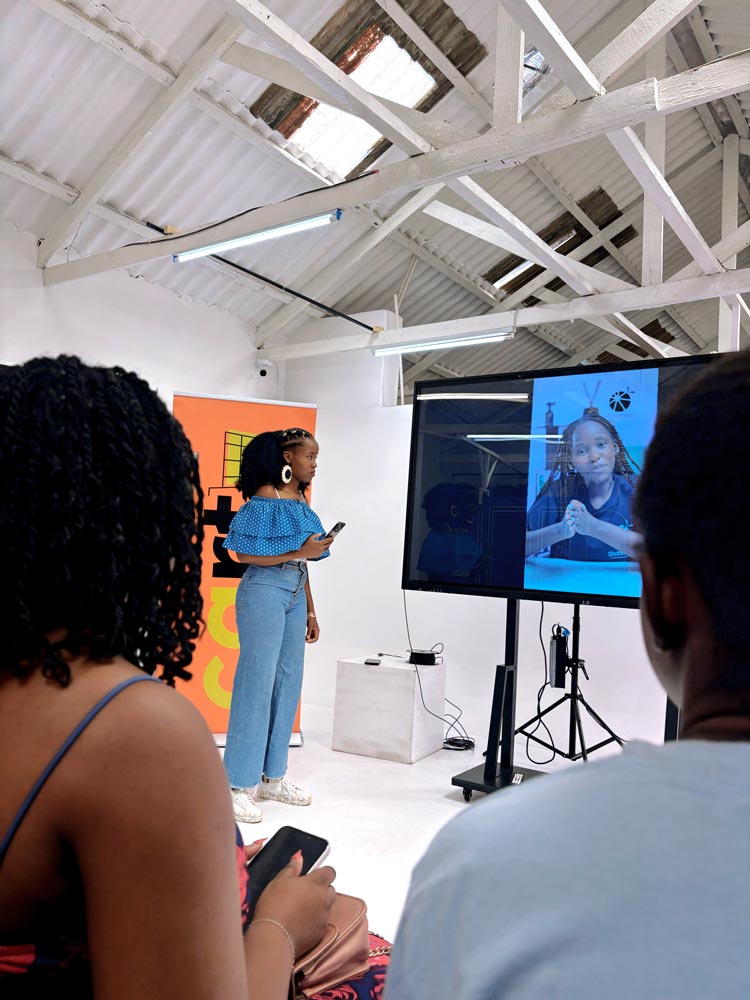 Elevate Your Content with Hollyland Microphones Audio Training Workshop d